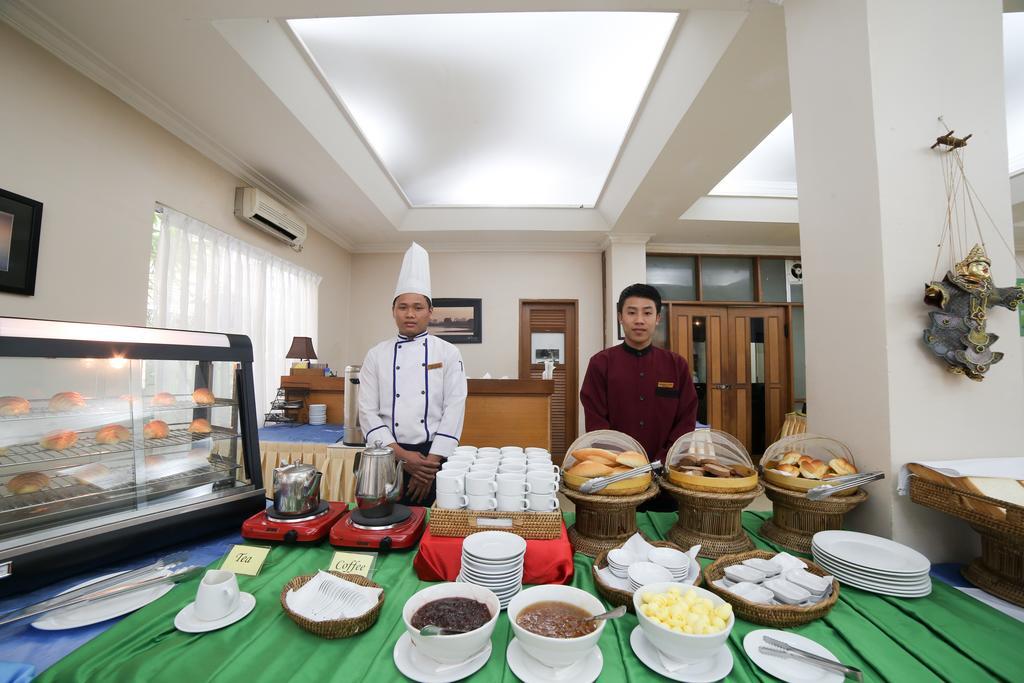 Mandalay City Hotel Екстериор снимка